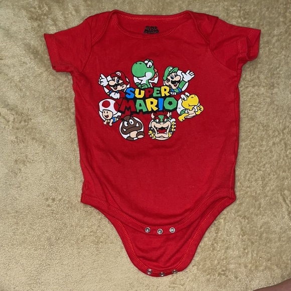 Super Mario Baby Onesies♥️ - Picture 2 of 6
